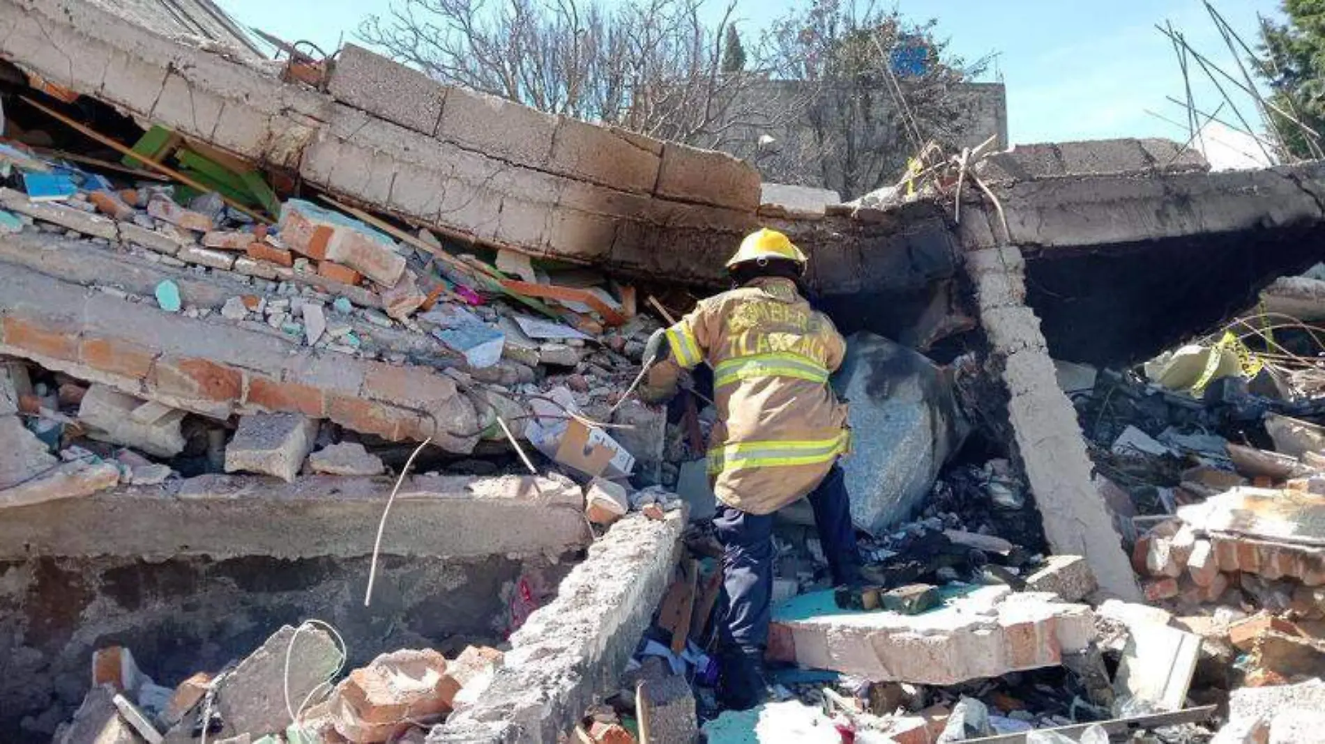 explosión de pirotecnia Xaloztoc (2)